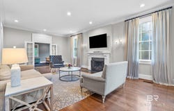 3863 Old Shell Road, Mobile, AL 36608