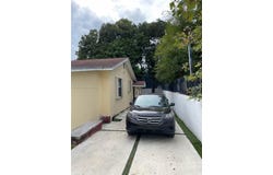 120 NE 75th St, Miami, FL 33138