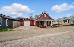4891 Decker Avenue NE, Thornville, OH 43076