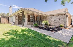 609 Tracy Drive, Azle, TX 76020