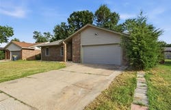 518 E Street, Jenks, OK 74037