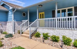 4566 Westlake Ct, Bel Aire, KS 67220