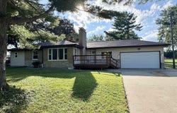 2809 Madison Avenue, Burlington, IA 52601