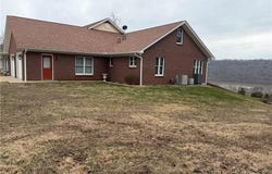 7135 E Hiawatha Heights, Leavenworth, IN 47137