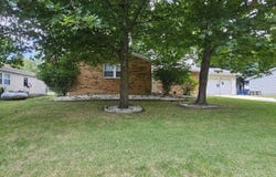 1011 Blueberry Hill Avenue, Mt Vernon, IL 62864