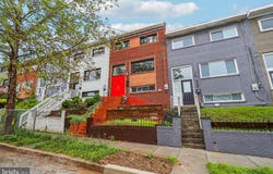 1360 W STREET NE, WASHINGTON, DC 20018