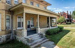 2120 Faraon Street, St Joseph, MO 64501