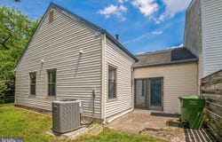 9 ADAMS STREET, LOGAN TWP, NJ 08085