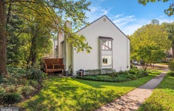 10046 BEACON POND Lane, BURKE, VA 22015
