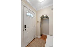 1208 Villa Road, Birmingham, MI 48009