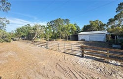 21240 SE 142ND STREET, UMATILLA, FL 32784