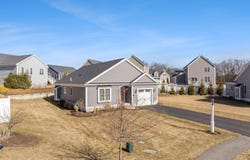 125 Partridge View Lane, Wrentham, MA 02093