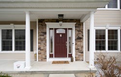 56 Haywood Lane, North Greenbush, NY 12144