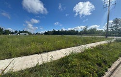Lot B NAVAJO ST, Rhinelander, WI 54501
