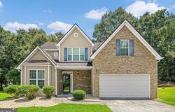2432 Temple View Drive, Snellville, GA 30078