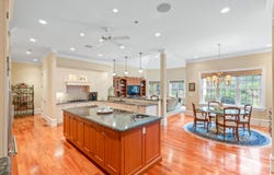 93 Oyster Way, Osterville, MA 02655