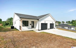310 A/B Jefferson Street, Elizabethtown, KY 42701