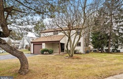29 PENNINGTON Road, EAST WINDSOR, NJ 08520