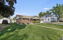 245 S 5th E, Mountain Home, ID 83647