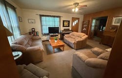 111 N 12th St, Monmouth, IL 61462