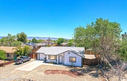 3313 N Hedgewood Drive, Prescott Valley, AZ 86314