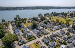 25 Broadway, East Lyme, CT 06357