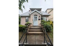 7601 164th Street, Fresh Meadows, NY 11366