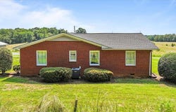 6277 Bennett Road, Seagrove, NC 27341