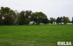 HURFF Drive lot: 79, Elmwood, IL 61529