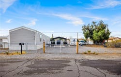 906 Sandy Beach Drive, Bullhead City, AZ 86442