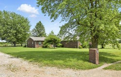 7 Lawrence 2200, Wentworth, MO 64873