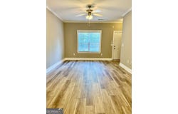460 Barnett Shoals, Athens, GA 30605