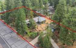 438 NE 9TH St, Bend, OR 97701