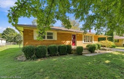 245 Guthrie Dr, Bardstown, KY 40004