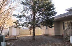 1950 Lampert Dr, Huron, SD 57350