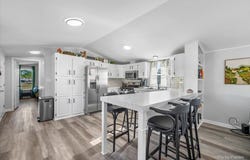 126 7th Avenue, Bartlett, IL 60103
