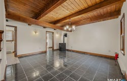 6 Cheryl Court, East Lyme, CT 06357