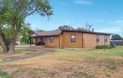 724 Spruce, Dumas, TX 79029