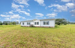 478 Tyehimba Lane, Raeford, NC 28376