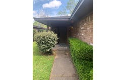 717-719 Cincinnati St., Angleton, TX 77515