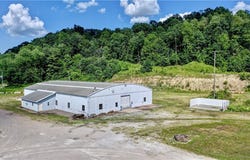6515 State Route 36, Uhrichsville, OH 44683