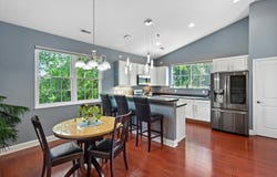 8485 S Ashbury Ln, Oak Creek, WI 53154