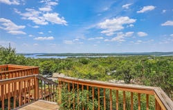 21461 Coyote Trl, Lago Vista, TX 78645