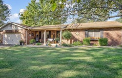 715 N Washington Street, Sparta, IL 62286