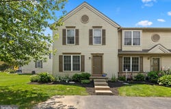 427 BANYAN CIRCLE DRIVE, LANCASTER, PA 17603