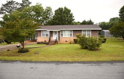 209 N Washington, Calhoun Falls, SC 29628