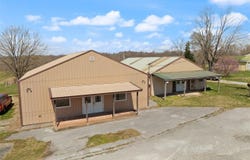 10534/10536 Knifley Road, Knifley, KY 42753
