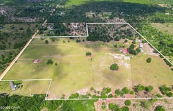 10201 Western Road, Fountain, FL 32438