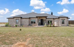 12427 N Farm Market 179, Shallowater, TX 79363