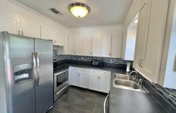 616 E Oak St, Atmore, AL 36502